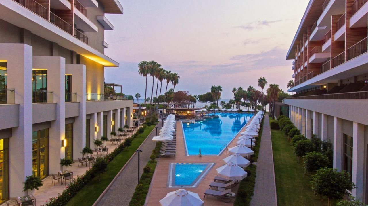 Acanthus Cennet Barut Collection 5*